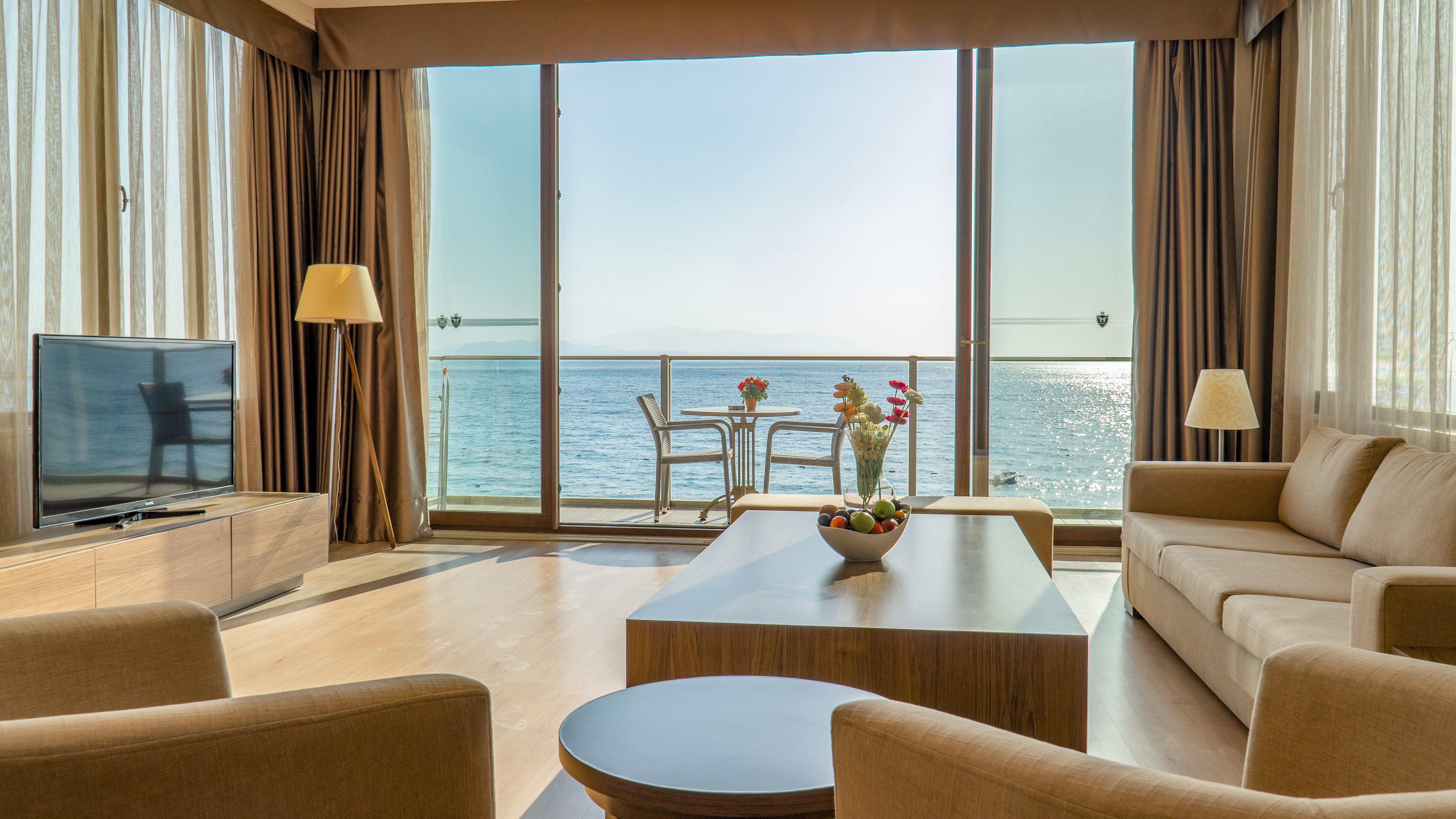 Ladies Beach Suite Hotel (Adults Only) Κουσάντασι Εξωτερικό φωτογραφία