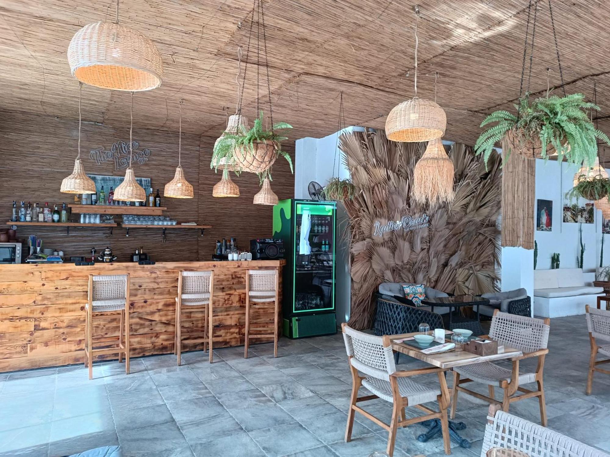 Ladies Beach Suite Hotel (Adults Only) Κουσάντασι Εξωτερικό φωτογραφία