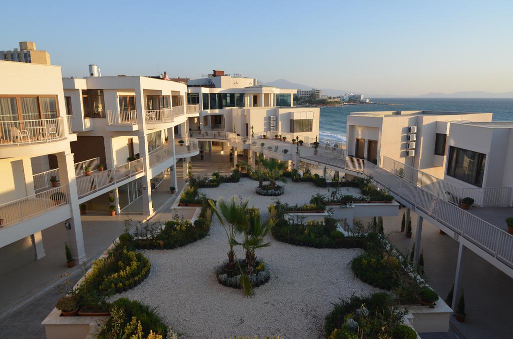Ladies Beach Suite Hotel (Adults Only) Κουσάντασι Εξωτερικό φωτογραφία
