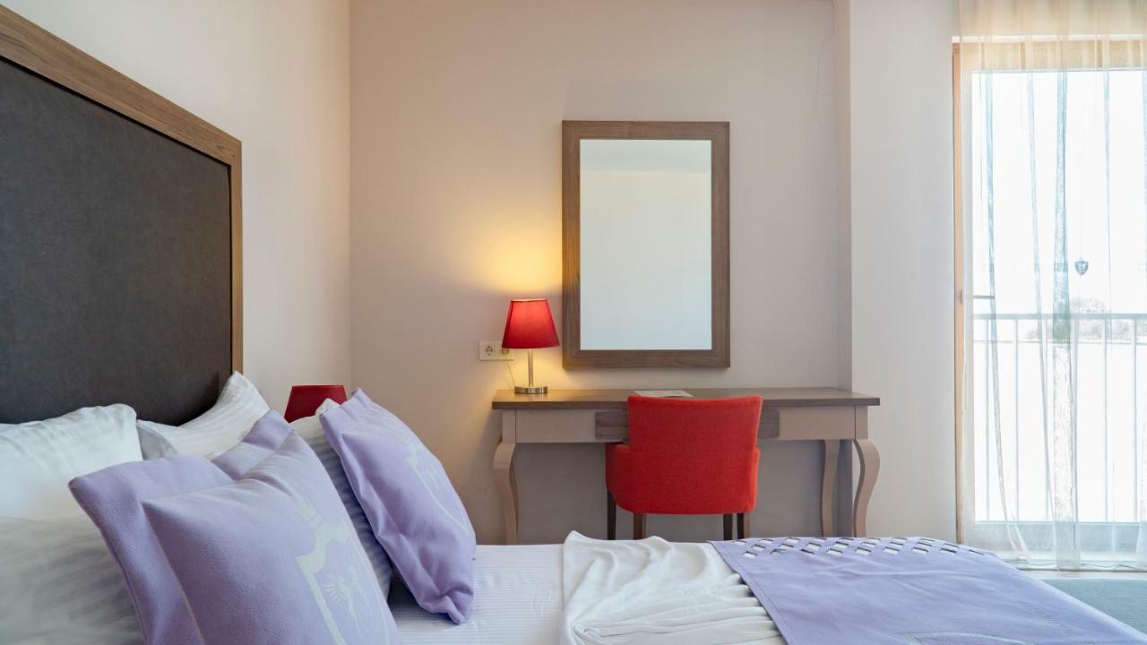 Ladies Beach Suite Hotel (Adults Only) Κουσάντασι Εξωτερικό φωτογραφία