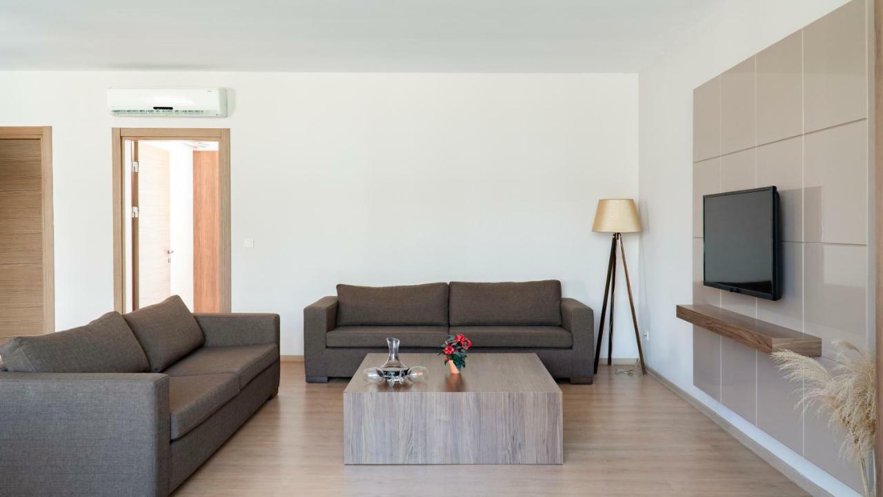Ladies Beach Suite Hotel (Adults Only) Κουσάντασι Εξωτερικό φωτογραφία